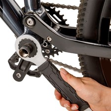 Jeu d'outils de pédalier pour