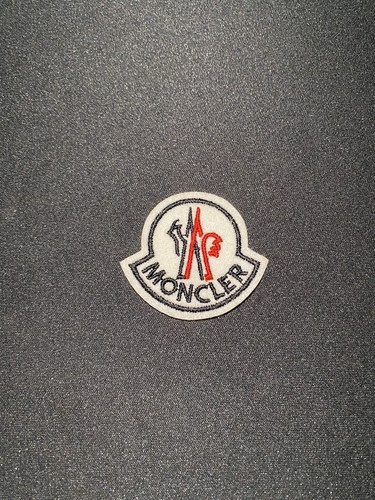 New rare moncler patch - new,