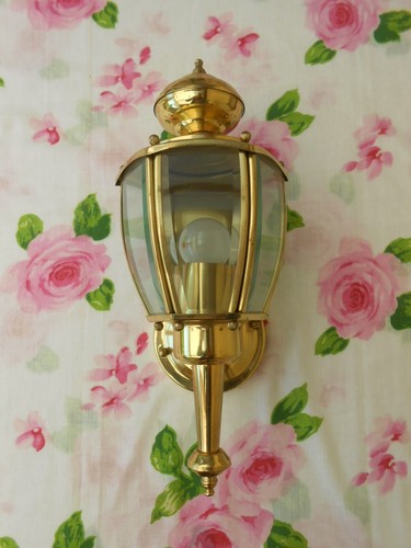 Lampe lanterne applique murale - lampe-lanterne-applique,