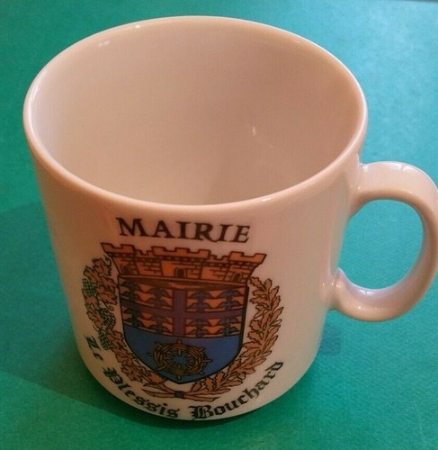 Tasse mairie le - tasse, plessis