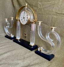 Horloge Pendule Réveil + 2 Bougeoirs Chandeliers art déco en Plexiglass Vintage
