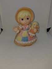 CUTE HOMCO CERAMIC LITTLE GIRL