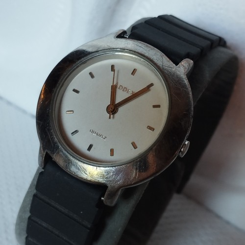 Montre addex design - , quartz