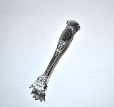 Pince à sucre glaçon Empire en métal argenté décor néoclassique Griffe de lion