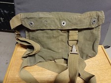 Ancienne housse - étui militaire pour masque à gaz M1 de l'armée yougoslave