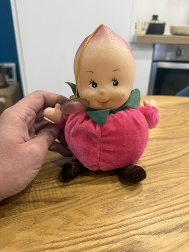 Poupée peluche mundia pomme - poupée,