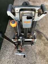 Mortaiseuse à chaîne Hitachi