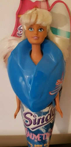 Belle poupée blonde sindy - belle,