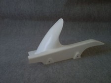 650 sv Suzuki garde boue / lèche roue à peindre  (Ref : M156 )