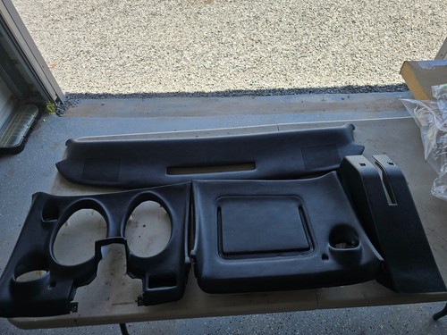 Corvette upper lower dash - lower,