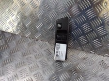 PULSANTE ALZA CRISTALLI Subaru Forester (SF) SUV 2.0 16V S-Turbo (EJ205) 1999