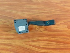 Commodo ESSUIE GLACES renault 19 R19 OEM 7700781672