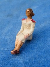 RARE ! STARLUX 1:43 FIGURINE