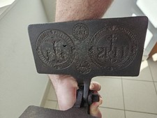 Rare Ancien MOULE A HOSTIES XIXe Fer Forgé Religion Dévotion cabinet curiosité