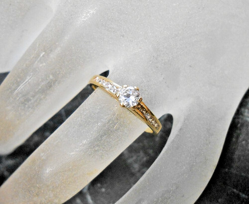 Bague jaune 18k sertie - , de
