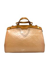 Louis Vuitton Brea MM en Verni