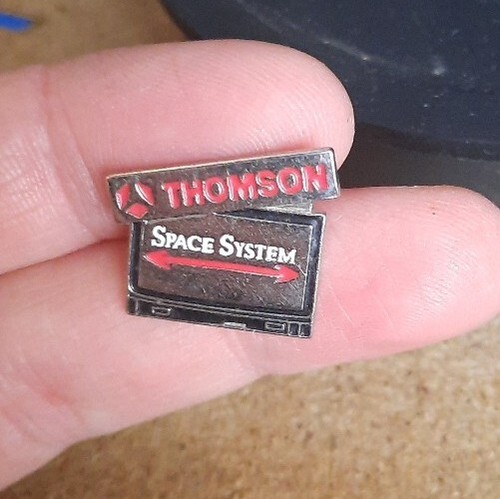 Pin thomson space system - pin's,