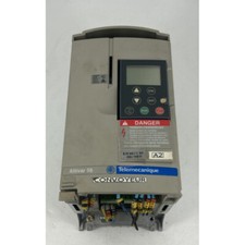 telemecanique altivar 58 ATV58HU18M2 0,75 kw 1 HP variateur