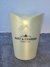 SEAU À CHAMPAGNE MOET ET