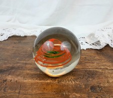 Sulfure avec tourbillon orange