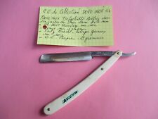 Ancien Coupe-choux "" DOVO INOX 42 "