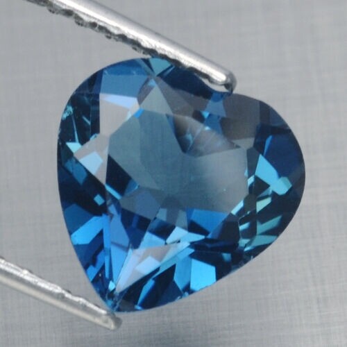 Superbe topaze bleue - superbe,