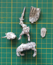 Warhammer Old world  : Archaon /seigneur (guerriers du chaos)  incomplet  OOP