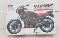 Tamiya maquette moto Honda