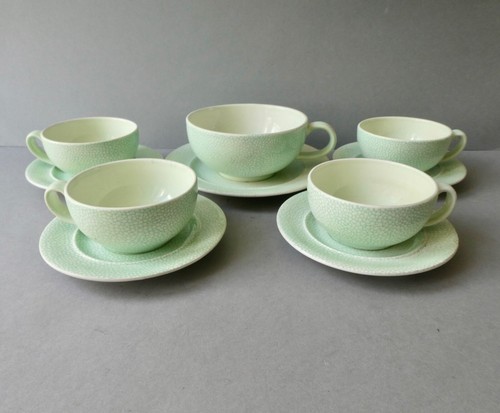 Tasses sous - sous,