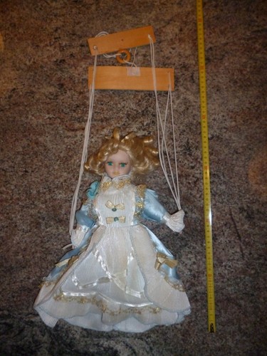 Ancienne poupee marionnette - ancienne, poupee-marionnette