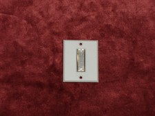 1 Interrupteur poussoir