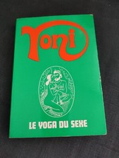 YONI comprenant le Shastra et Holi K. M. curiosa érotique