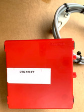 Coffret de sécurité Honeywell S4565C 1025V01  Chaudière De Dietrich DTG 120 FF