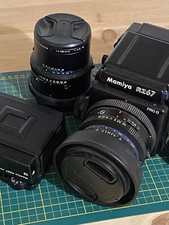 MAMIYA RZ 67 PRO II + SEKOR-Z 90/3,5 W + 2 FILM BACK 120 + SEKOR-Z 180/4,5