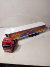 JOAL - CAMION VOLVO FH16 GLOBETROTTER XL  ROUGE AVEC REMORQUE JOAL - 1/50