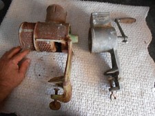 Ancien Moulin Rappe Hachoir a Fromage Crudité Fonte & Tôle pour décoration