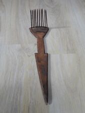 rare peigne à carder XIXème art populaire des hautes Alpes. Queyras ?