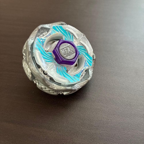 Beyblade metal fight - metal,