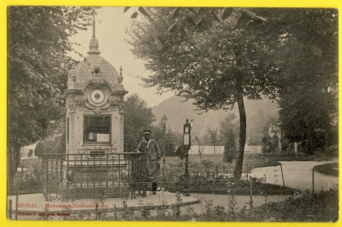 Old postcard 1905 - , monument