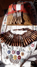 Lot 24 Fuseaux à Dentelle + 1 à Cordonnet TBon Etat Tradition Auvergne Curiosité