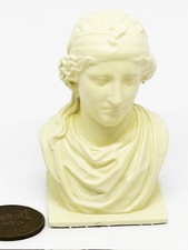 Poupées Maison Buste Calcaire