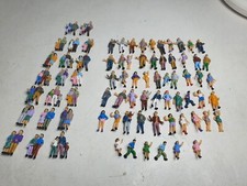 PREISER MKD ? LOT 76 FIGURINES
