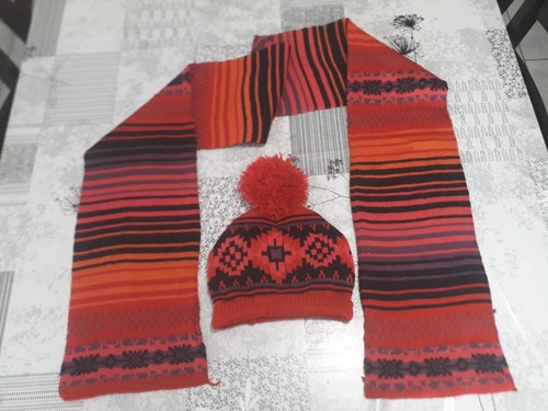 Ensemble bonnet dès - 6/7, ans