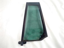 5G9845213C VITRE FIXE DE PORTE