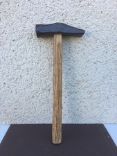 Ancien petit marteau de