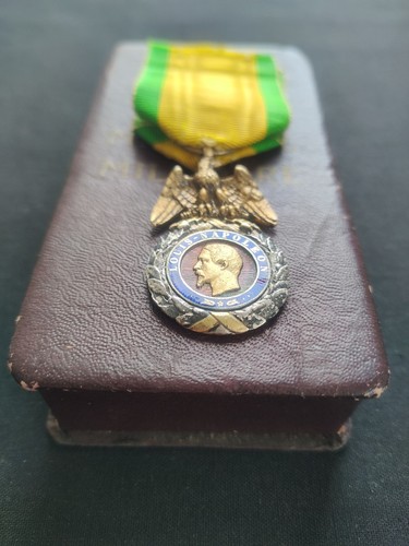 Médaille militaire second - mÉdaille,
