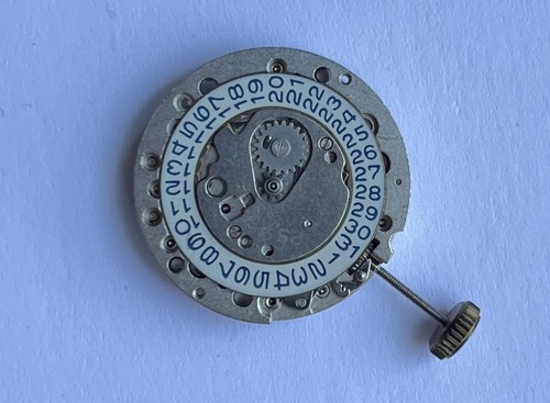 Neuf stock mouvement - neuf,