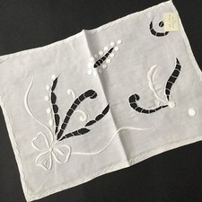Napperon ANCIEN Broderie 1920