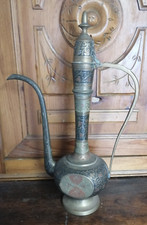 Théière orientale haute