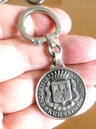 Porte cle augis - porte,